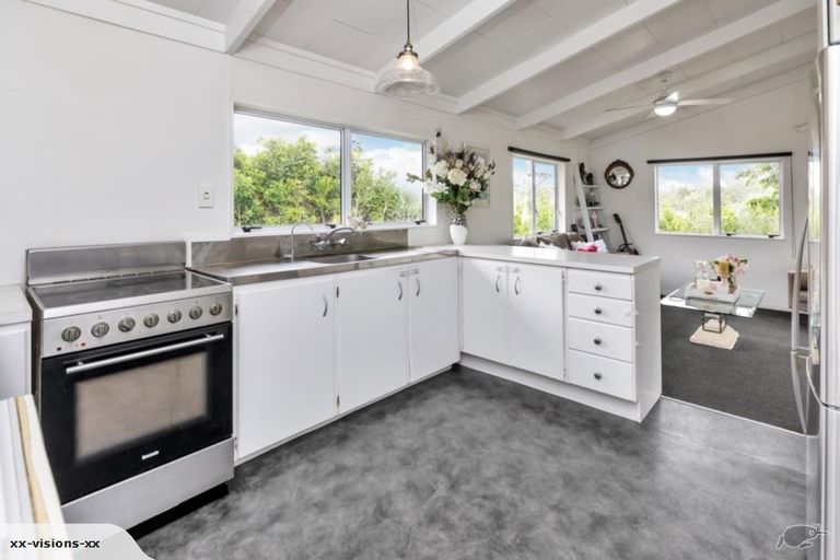 Photo of property in 257 Pyle Road East, Ruakaka, Whangarei, 0171