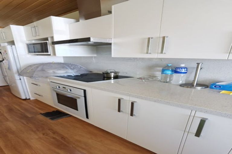 Photo of property in 36 Haseler Crescent, Howick, Auckland, 2014