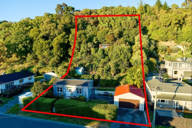 Photo of property in 68 Torquay Street, Kaikoura, 7300