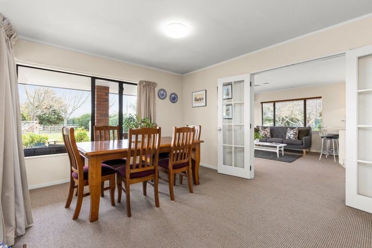 Photo of property in 98 Crystall Road, Pakipaki, Hastings, 4172