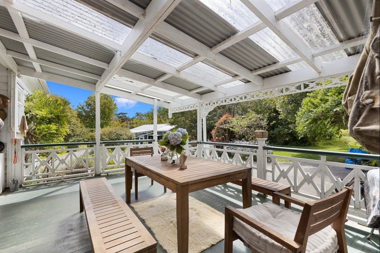 Photo of property in 20 Dye Access Road, Kaukapakapa, 0871