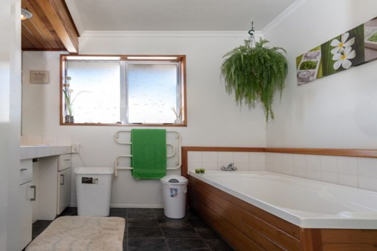 Photo of property in 653 Oxford Road, Fernside, Rangiora, 7471