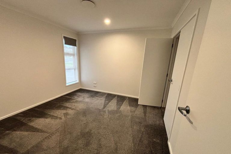 Photo of property in 23 Muirhill Place, Pokeno, 2402