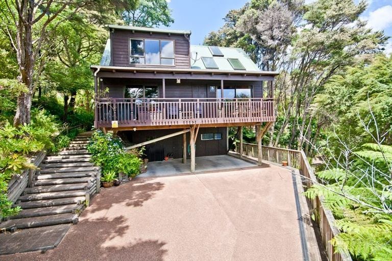 Photo of property in 22 Phillip Avenue, Glen Eden, Auckland, 0602