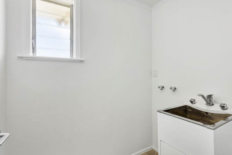 Photo of property in 211a Sunnynook Road, Wairau Valley, Auckland, 0627