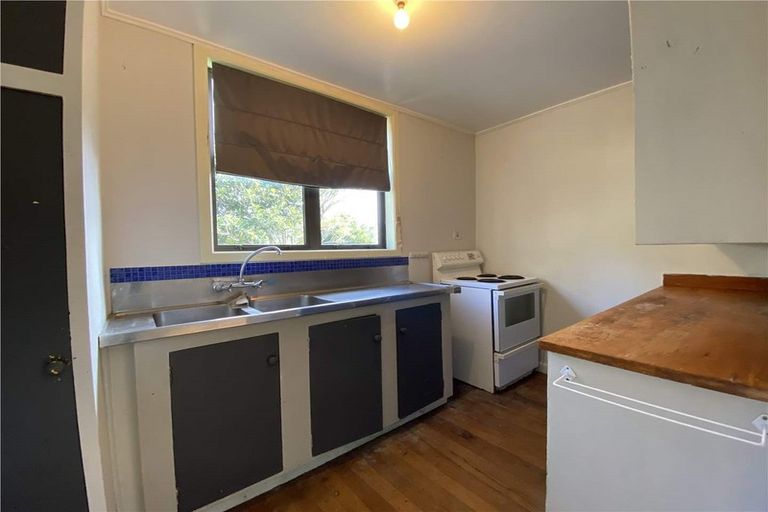 Photo of property in 304 Glengarry Road, Glen Eden, Auckland, 0602