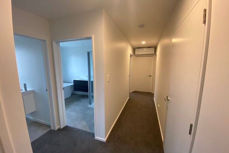 Photo of property in 19 Mcquillan Avenue, Woodend, 7610