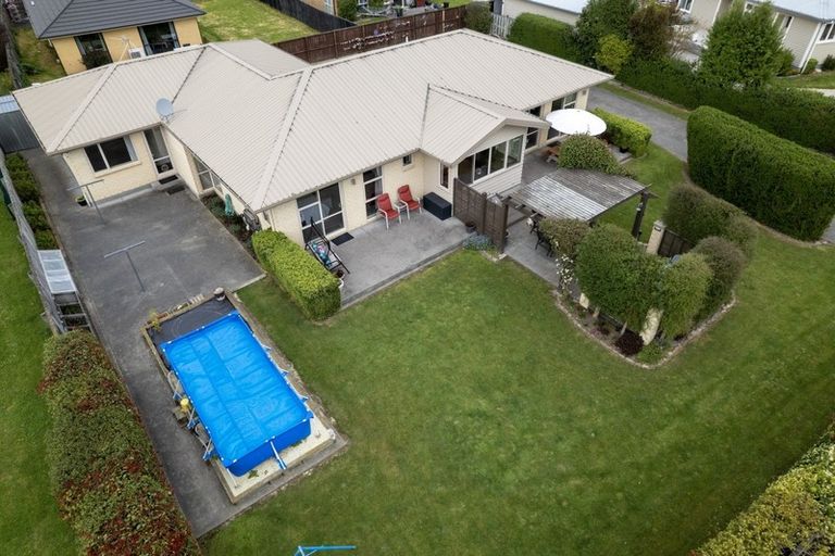 Photo of property in 11 Church Street, Oxford, 7430