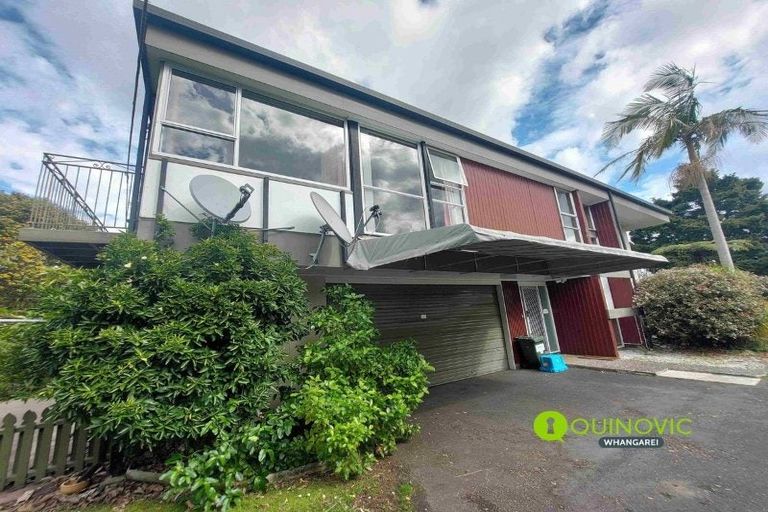 Photo of property in 2 Kereru Street, Maunu, Whangarei, 0110