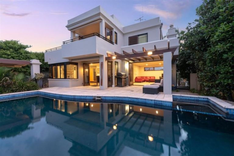 Photo of property in 119b Muricata Avenue, Mount Maunganui, 3116