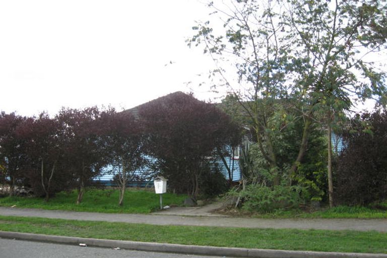 Photo of property in 2 Grant Crescent, Masterton, 5810