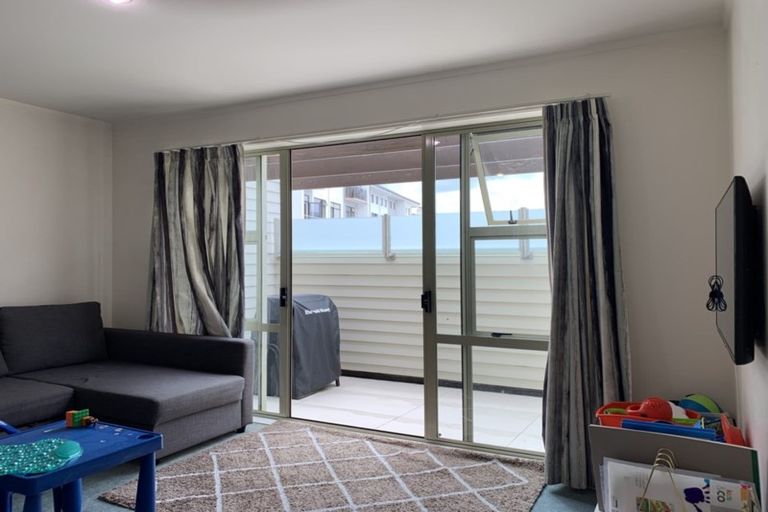 Photo of property in 10/8 Rendall Place, Eden Terrace, Auckland, 1021