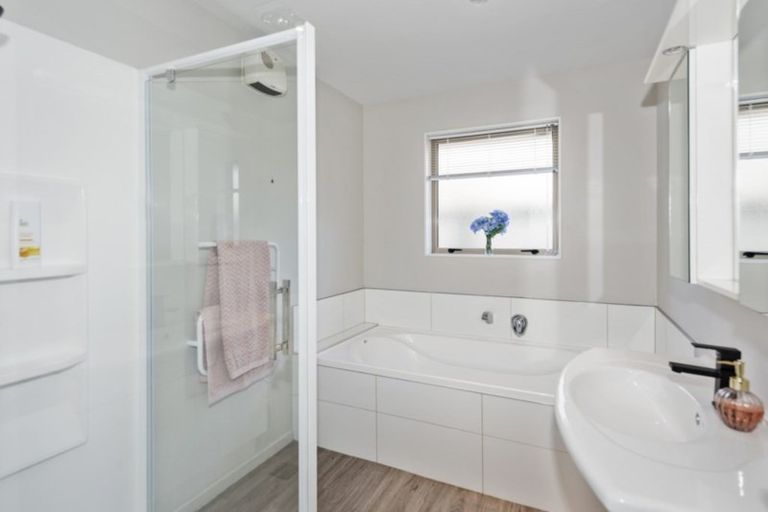 Photo of property in 11a Bassett Street, Burwood, Christchurch, 8083