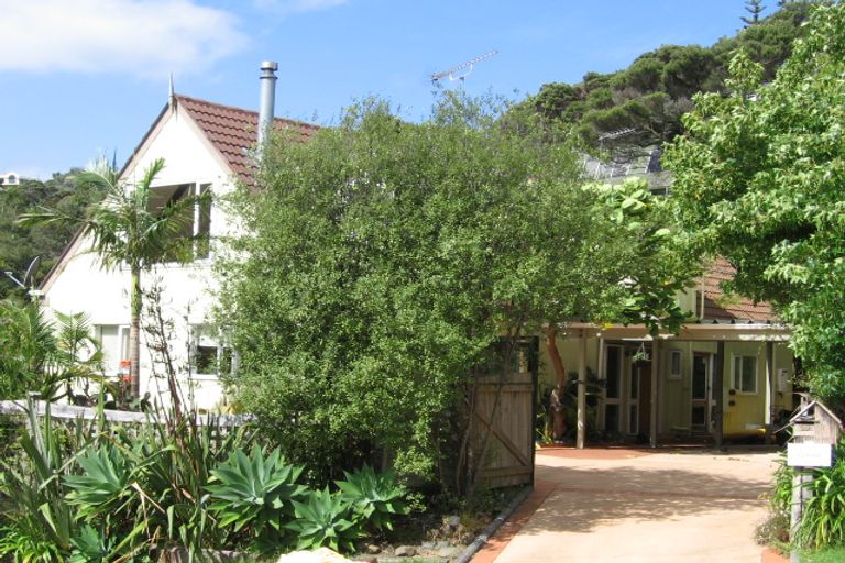 Photo of property in 13 Odin Place, Beach Haven, Auckland, 0626