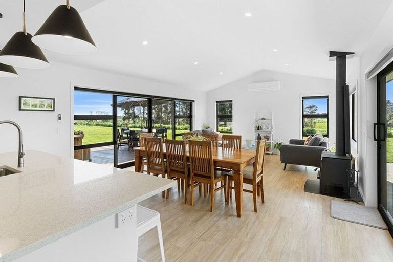 Photo of property in 102 Kukutauaki Road, Koputaroa, Levin, 5575