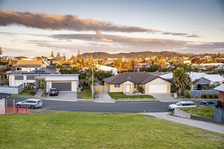 Photo of property in 41 Omega Place, Coastlands, Whakatane, 3120