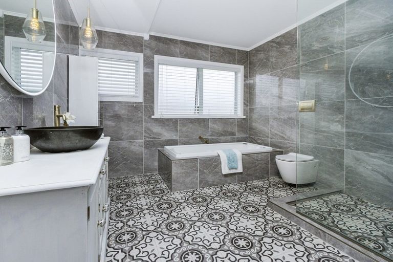 Photo of property in 59b Newman Road, Stillwater, Silverdale, 0993