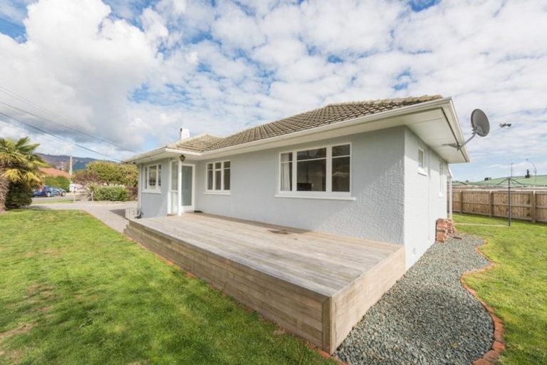 Photo of property in 4 Mcmahon Street, Stoke, Nelson, 7011