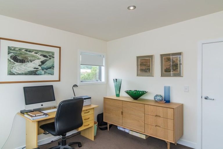 Photo of property in 158a Onepu Road, Lyall Bay, Wellington, 6022