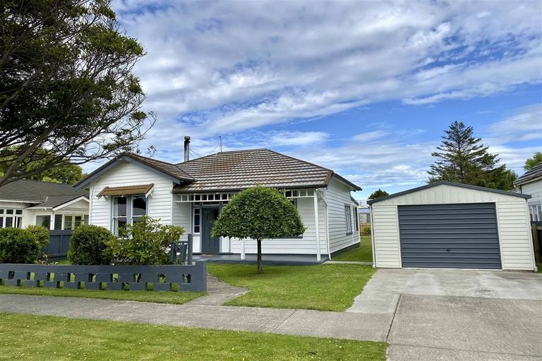 Photo of property in 19 Raymond Street, Georgetown, Invercargill, 9812
