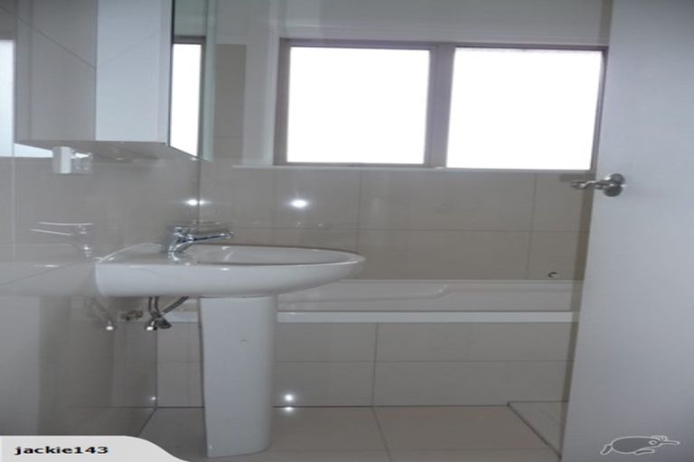 Photo of property in 666 Avonside Drive, Avonside, Christchurch, 8061