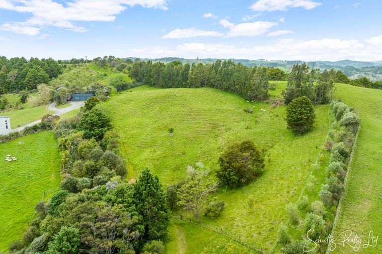 Photo of property in 124 Wearmouth Road, Paparoa, 0571