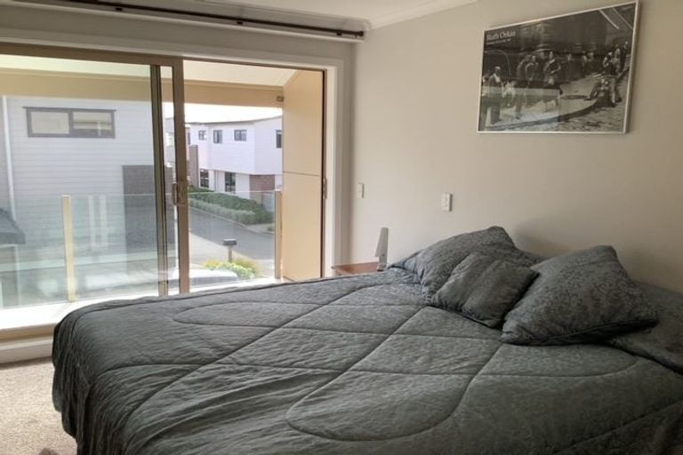 Photo of property in 14 Latimer Way, Petone, Lower Hutt, 5012