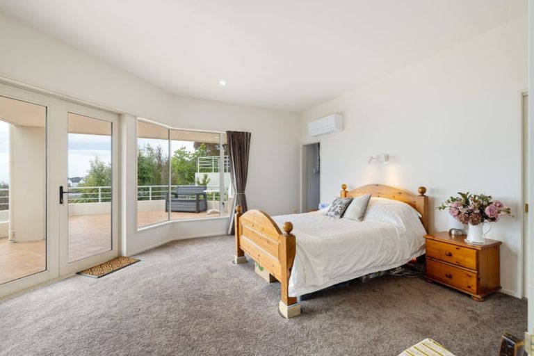 Photo of property in 126 Cannon Hill Crescent, Mount Pleasant, Christchurch, 8081