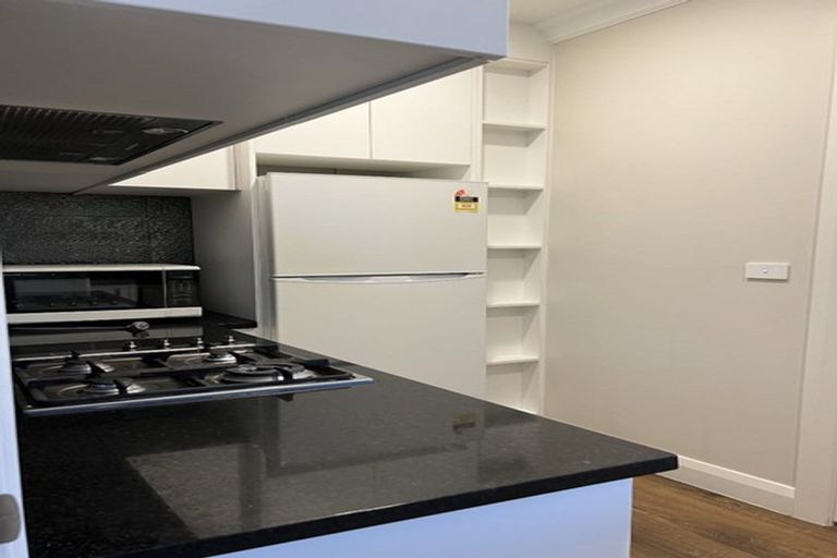 Photo of property in 128 Greenhithe Road, Greenhithe, Auckland, 0632