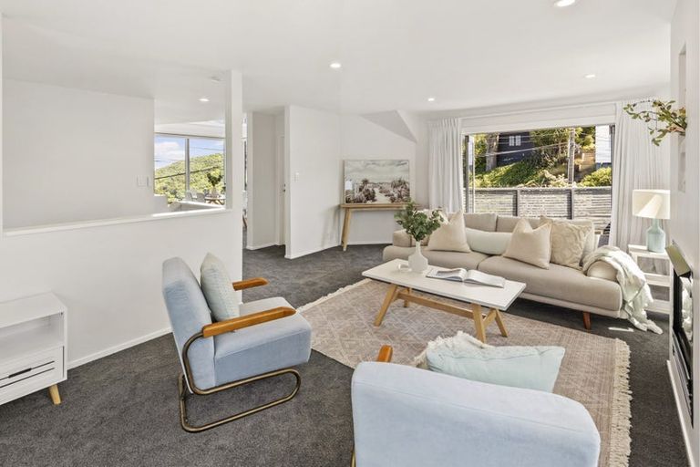 Photo of property in 75 Houghton Bay Road, Houghton Bay, Wellington, 6023