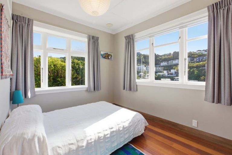 Photo of property in 16 Butt Street, Brooklyn, Wellington, 6021