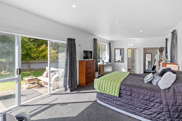 Photo of property in 24 Windsor Street, Terrace End, Palmerston North, 4410