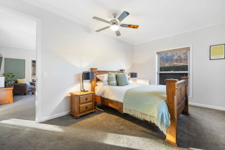 Photo of property in 4 Crawford Place, Lake Hayes, Queenstown, 9304