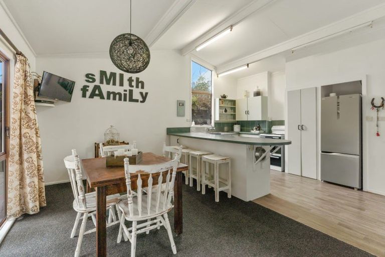 Photo of property in 53 Otaihanga Road, Otaihanga, Paraparaumu, 5036