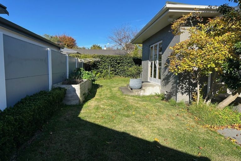 Photo of property in 23b Chambers Street, Havelock North, 4130
