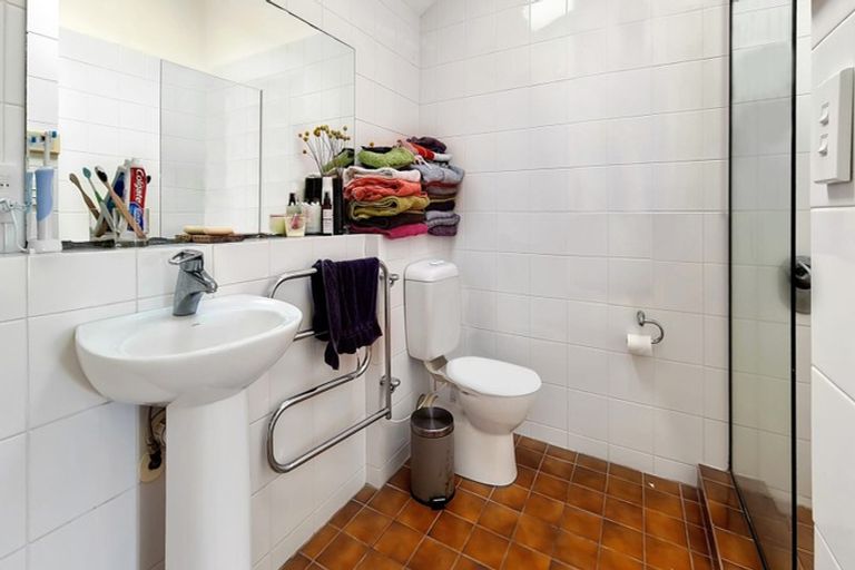 Photo of property in 7b Austin Street, Mount Victoria, Wellington, 6011