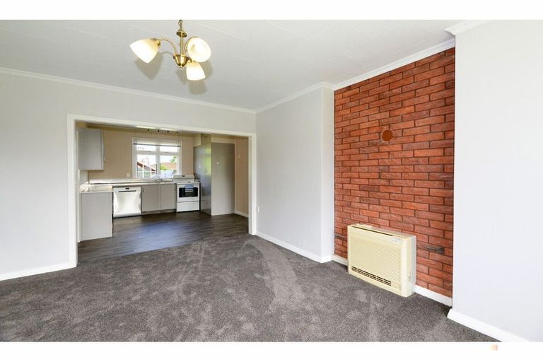 Photo of property in 43 Harris Street, Waimate, 7924