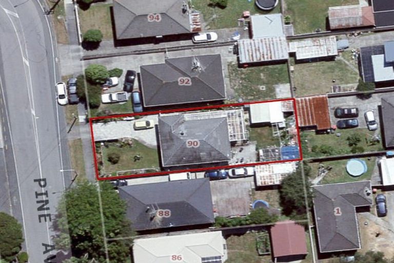 Photo of property in 90 Pine Avenue, Ebdentown, Upper Hutt, 5018
