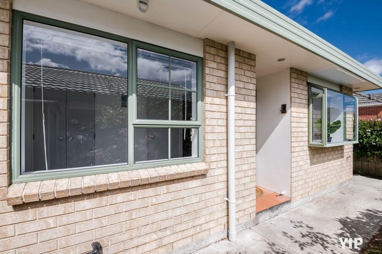 Photo of property in 2a Rudyard Crescent, Johnsonville, Wellington, 6037