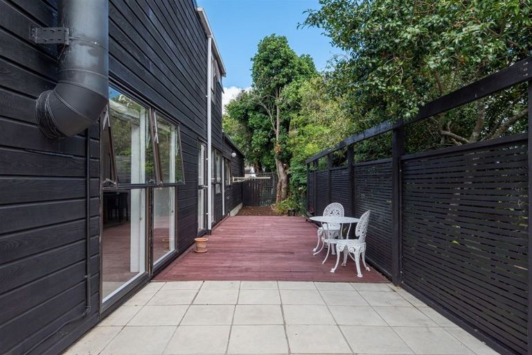 Photo of property in 1/59a Northboro Road, Belmont, Auckland, 0622