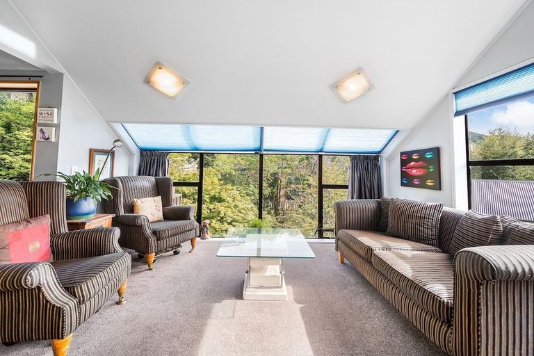Photo of property in 49 Goldfield Heights, Queenstown, 9300