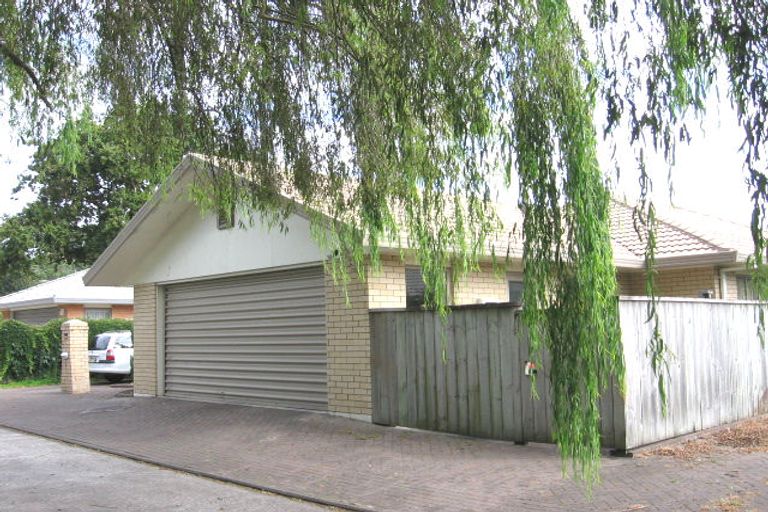 Photo of property in 8 Benville Place, Royal Oak, Auckland, 1023