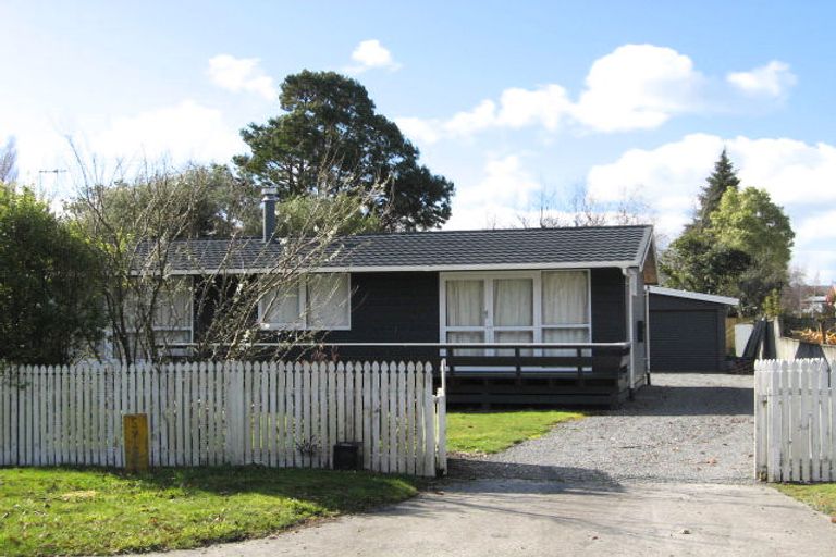 Photo of property in 23 Nisbet Terrace, Kinloch, Taupo, 3377