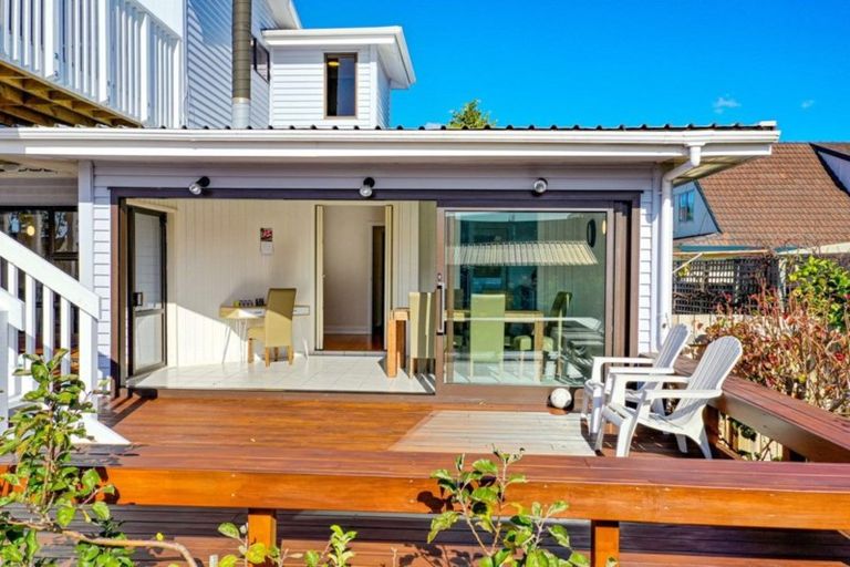 Photo of property in 32 Seaview Road, Whakatane, 3120