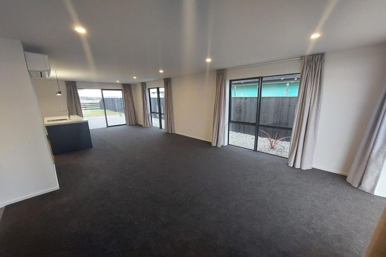 Photo of property in 5 Witte Street, Woodend, 7610