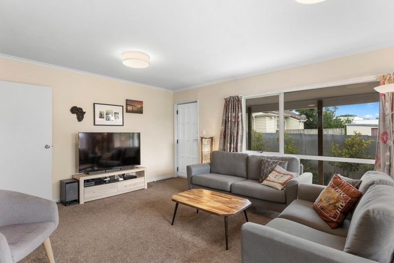 Photo of property in 57 Cumnor Terrace, Woolston, Christchurch, 8023