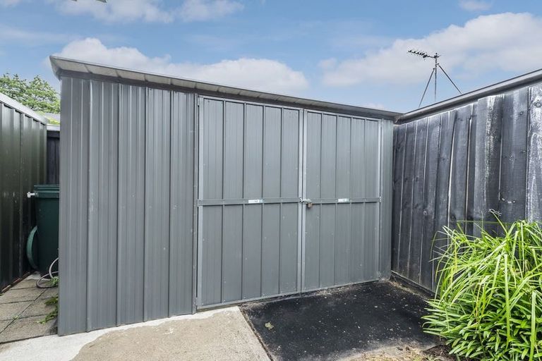 Photo of property in 10 Cyclamen Place, Aidanfield, Christchurch, 8025