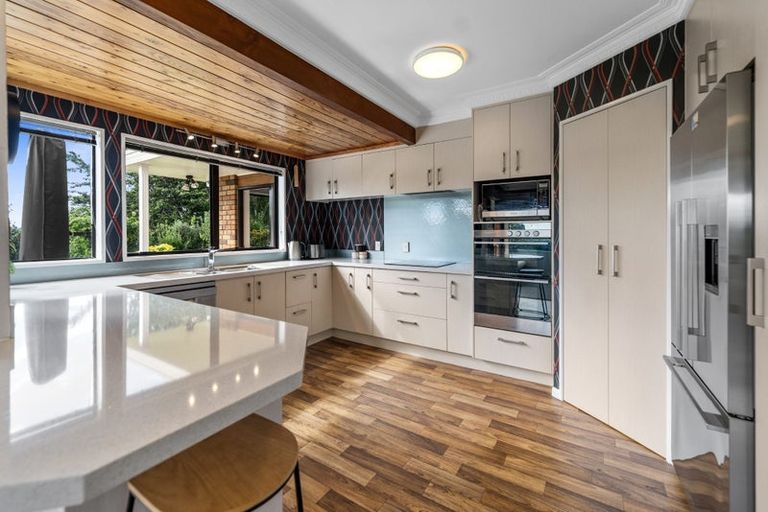 Photo of property in 17 Randell Place, Te Puke, 3119