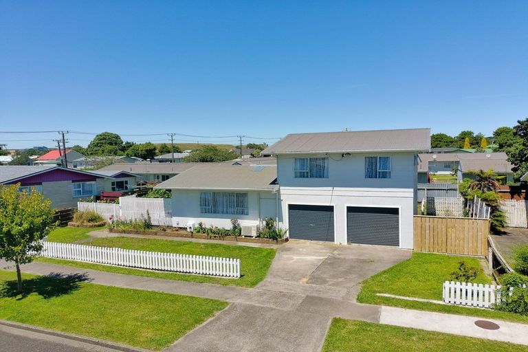 Photo of property in 38 Ward Street, Aramoho, Whanganui, 4500