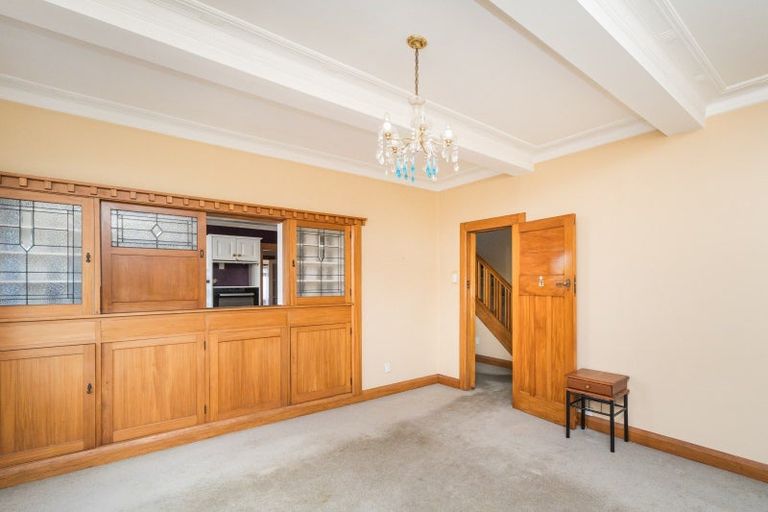 Photo of property in 4 Russell Street, Palmerston North, 4414